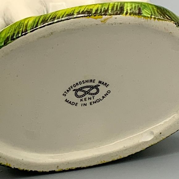 Vtg Staffordshire Pair of Sheep Mantle Spill Vases Right and Left Facing Kent - Picture 8 of 10